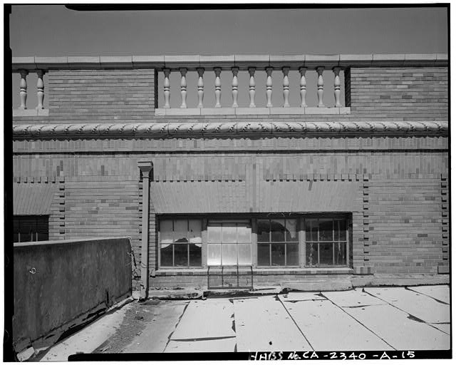 Detail of upper east end wall of Express Building,...