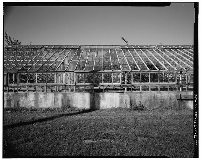 2. VIEW WEST, DETAIL OF EAST FRONT OF GREENHOUSE #.1...