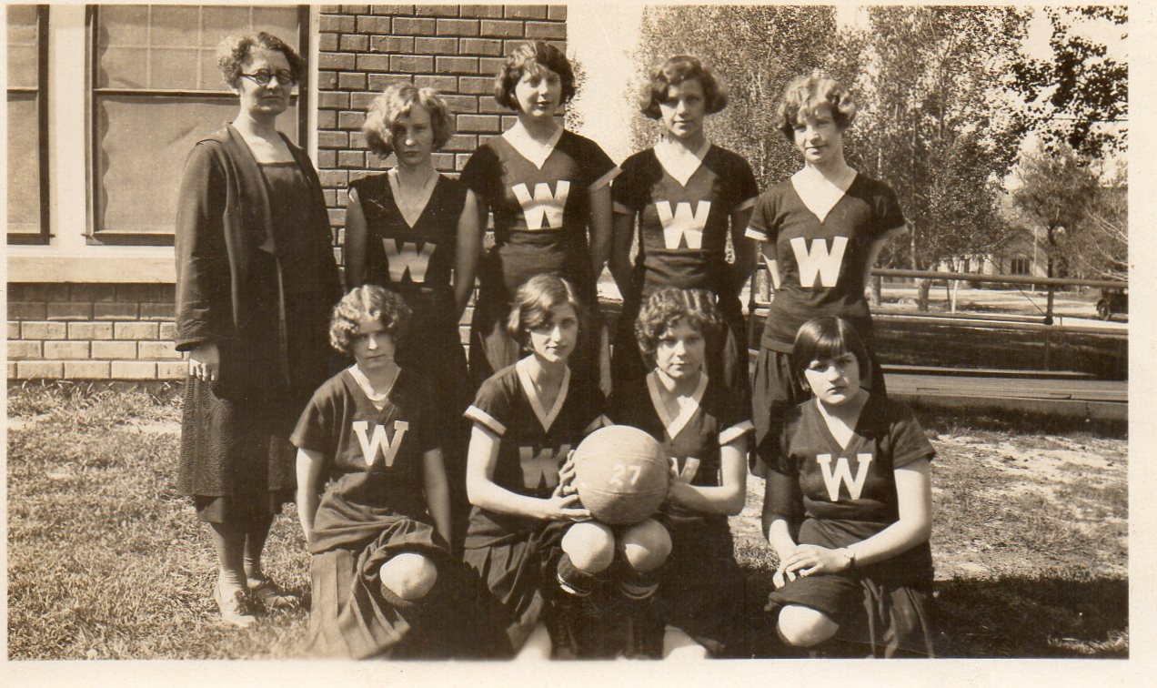 Unknown School Basketball Team