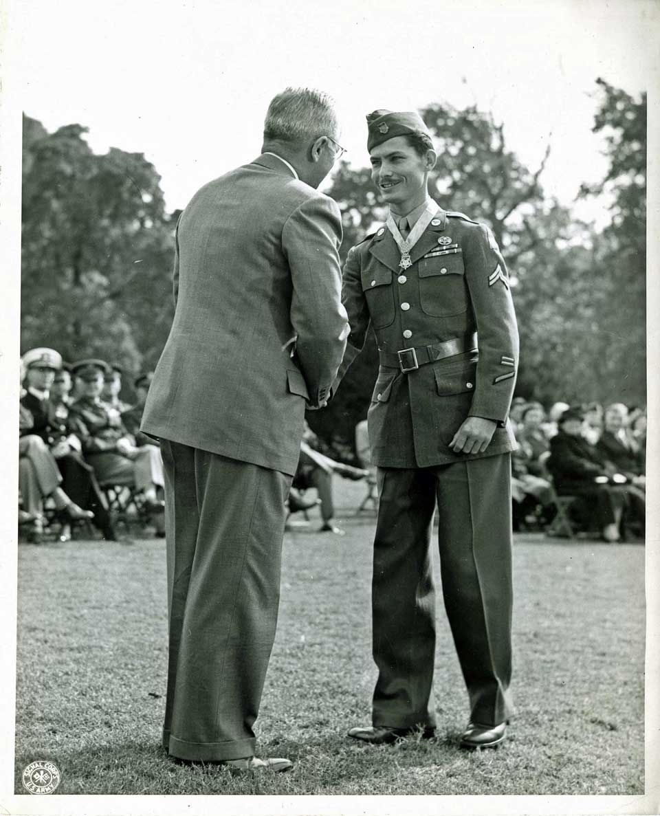 Truman and Desmond Doss, Medal of Honor