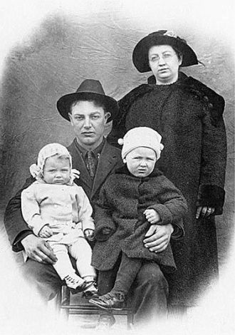 Henry Breidenbaugh Family
