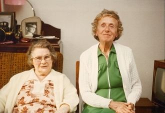 Great Aunty Edith and Great Aunty Cissie 