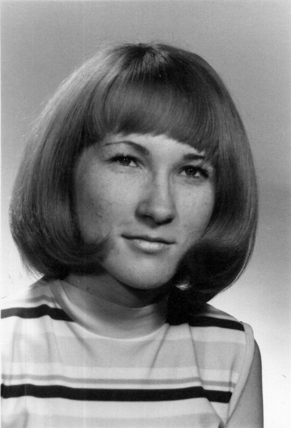 Betty Jean (Ross) Irvine