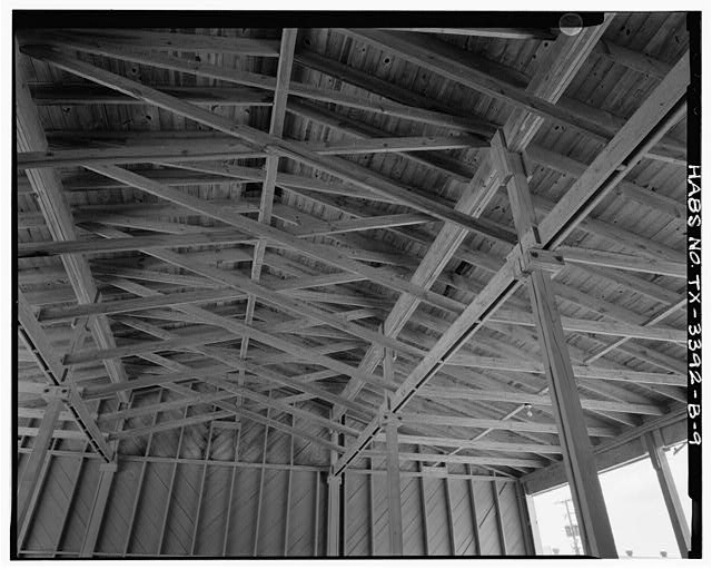 9. Close view of trusses in open storage bay - Fort Hood,...