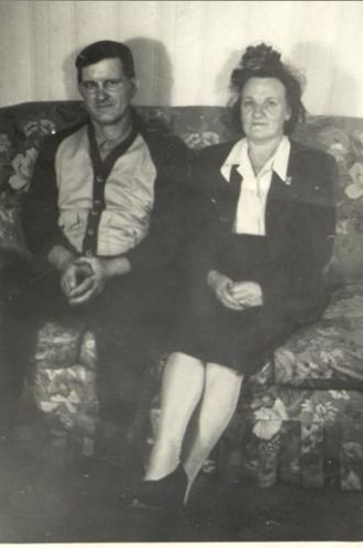 Clarence and Etta Squires, OH