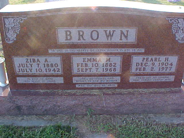 Ziba Brown,Emma Black & Pearl Brown gravestone