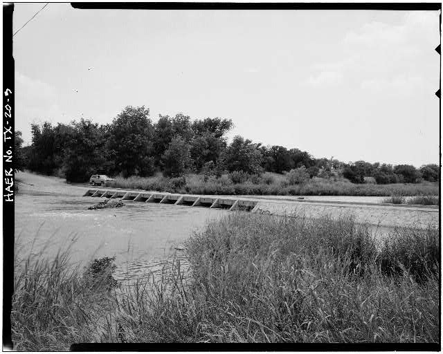 3. VIEW SHOWING WEST SIDE OF BRIDGE - Leaday Crossing,...