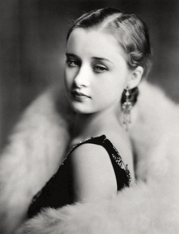 Marian Marsh 001