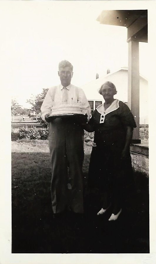 Eugene & Cora Ruth (Faris) Huser