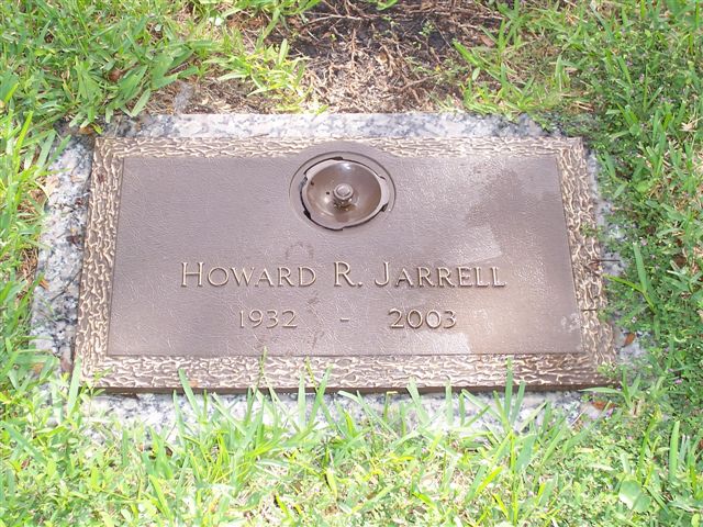 Grave marker for Howard Raymond Jarrell