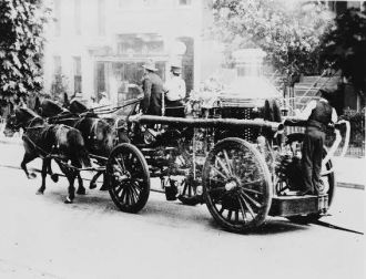 Fire engine drawn by three horses