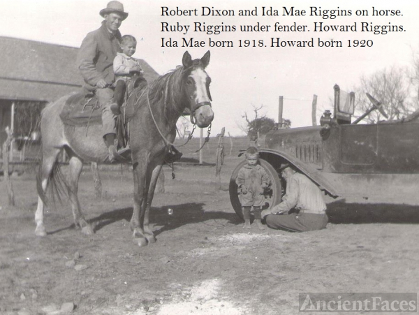 Robert Dixon & Riggins Family