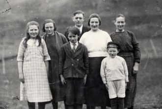 Ragnhild Dahl and kids