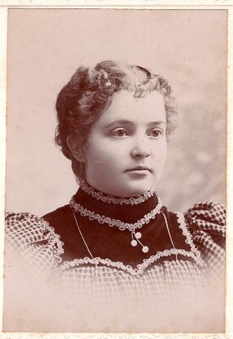 Harriet Effie Morehous (born 25 August, 1876) age twenty.
