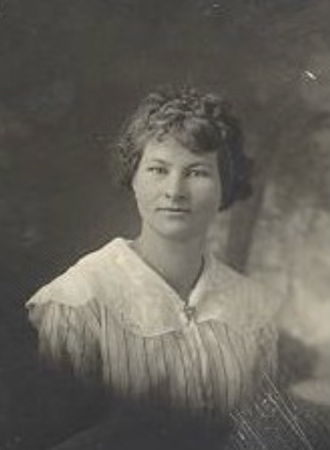 Mary Kristine (Larsen) Pearson 