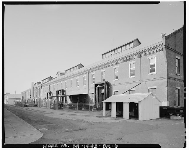 View of west elevation; camera facing northeast. - Mare...