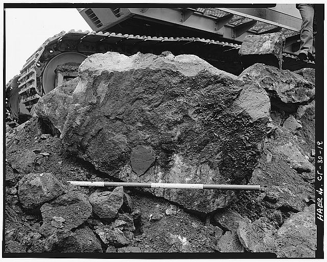 19. DETAIL VIEW OF THE SOUTHWESTERN MOST ARCH FOUNDATION...