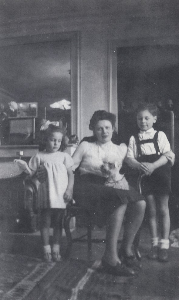 Preigher family circa 1942