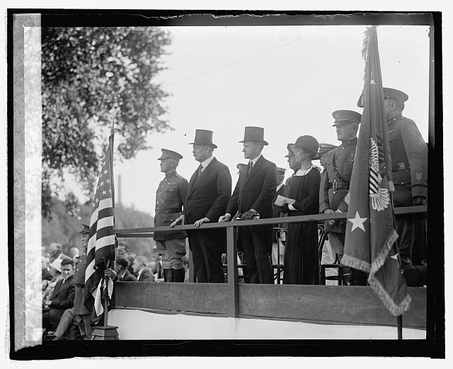 Reviewing stand, Defense Day Parade, [9/12/24]