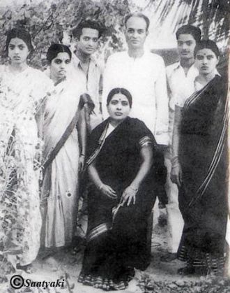 Seshendra Sharma family