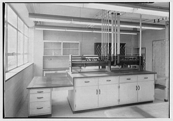 Bellevue Hospital. Model laboratory IV
