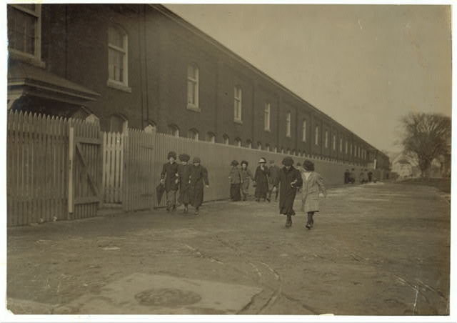 [Young workers adolescence and younger in Manomet,...
