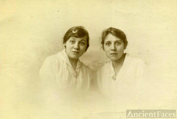 Nora & Esther Leveson