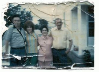 John & lela holloway & Chester & Murble Strong