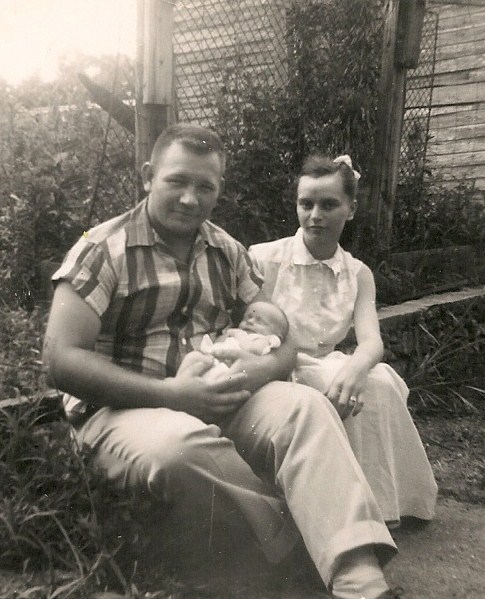Williford, Dorothy, & Beverly Dyer, TN 1958