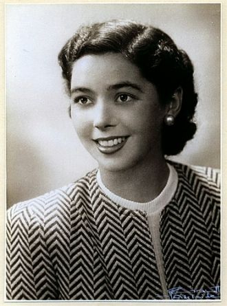 A photo of Joan Winifred "Cleo" Bates