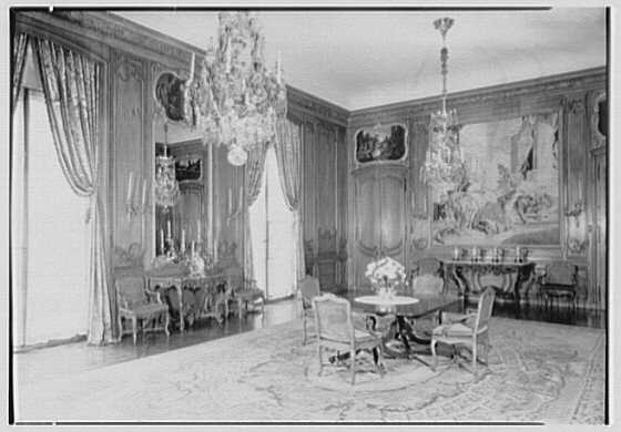 Dr. and Mrs. A. Hamilton Rice, residence at 901 5th Ave.,...