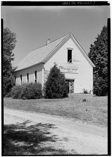 Robert L. Hayden, Photographer July, 1978 SOUTH AND EAST...