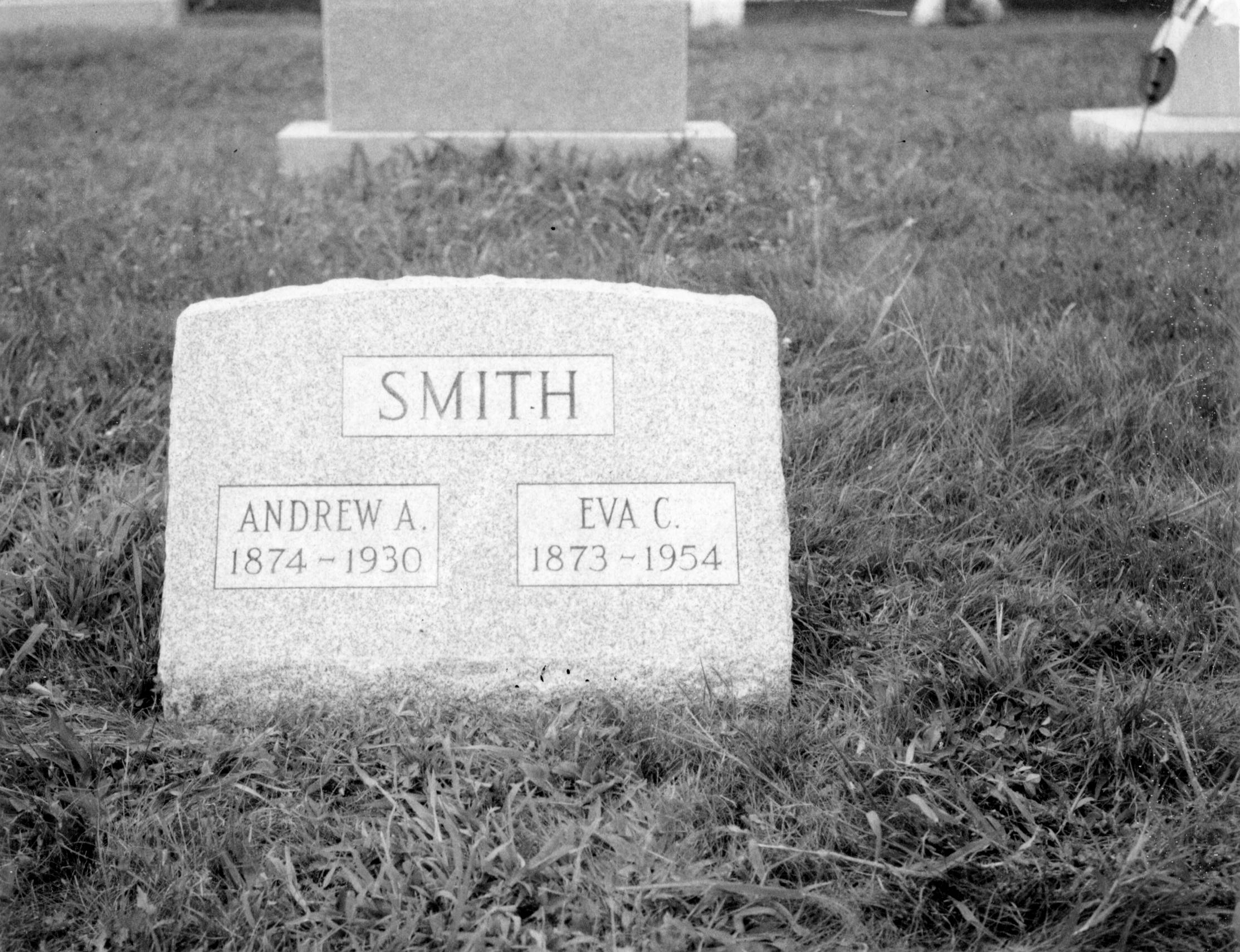 Graves of Andrew and Eva Smith