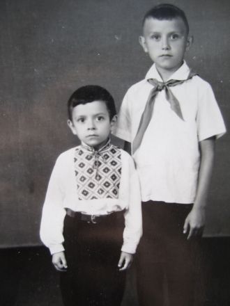 Vasiliy Lib and his brother