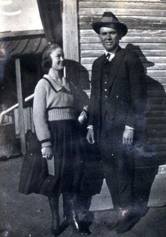Unknown man and woman in Oklahoma Unknown man and woman in Oklahoma