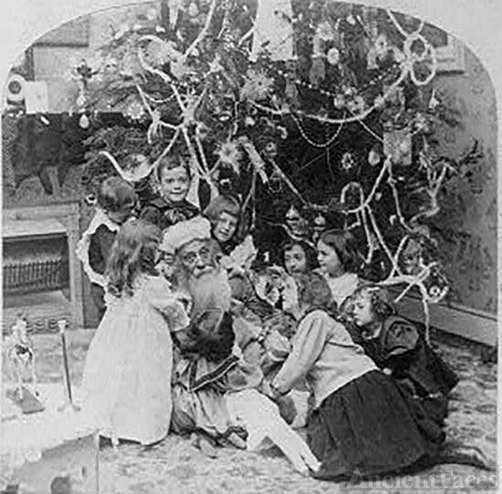 Santa Claus captured by children