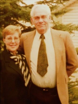 A photo of "Bill" and Sharlene Powell