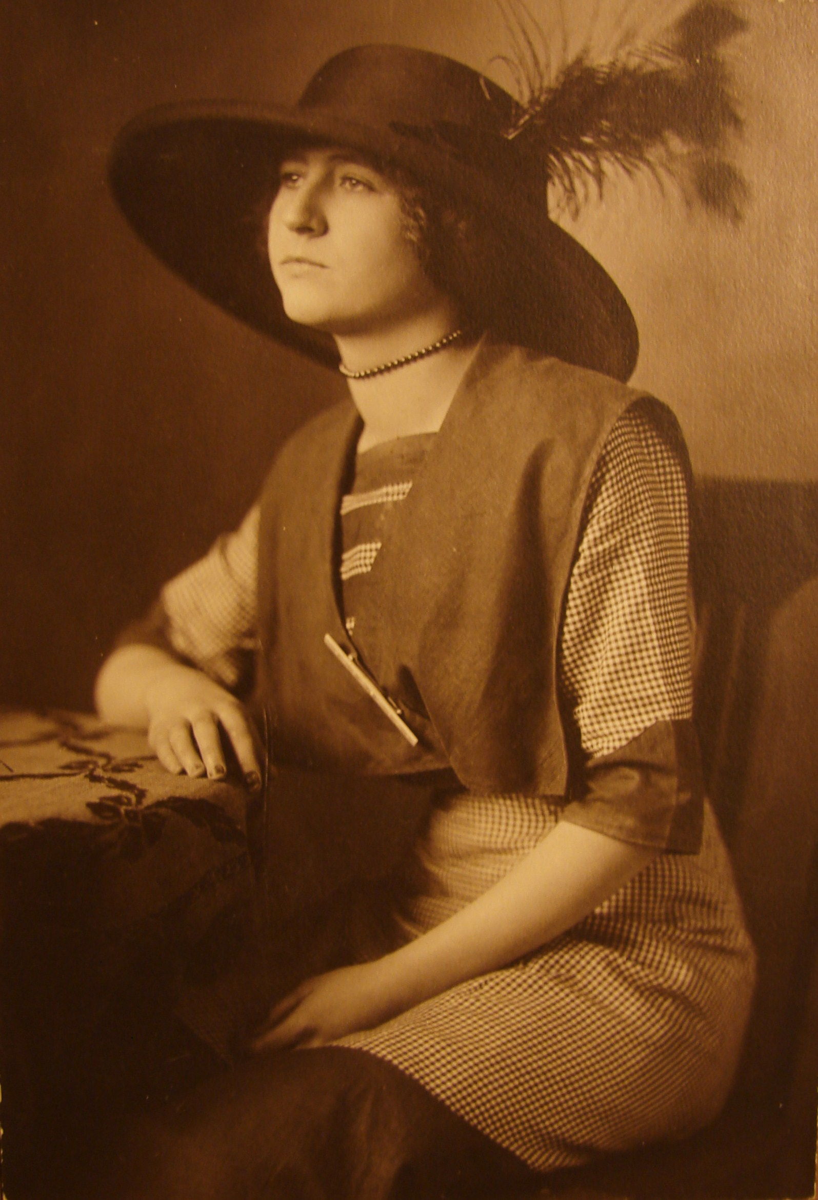 1920's Fashionable Woman