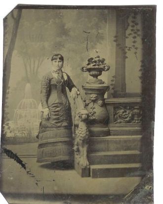 GRIMES-ELSTON Tintype - woman
