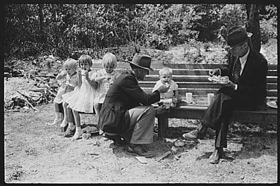 Picnic at Ashwood Plantation, South Carolina May Day...