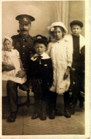Windley, William and family