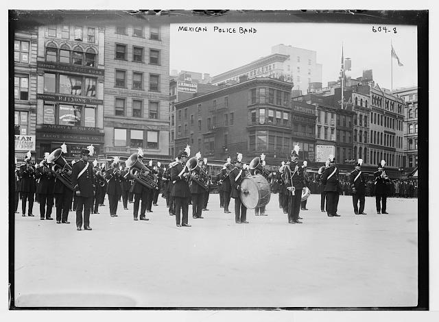 Mexican police band, New York