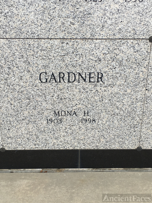 Mona H Gardner Gravesite