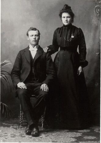 Solheim Couple, Unknown