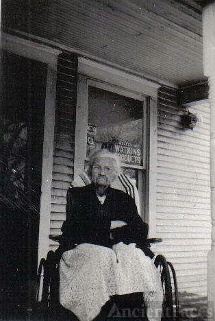 Eliza Jane (Christopher) Smith