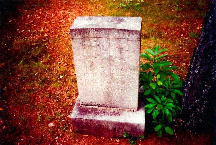William Dawson Moore grave