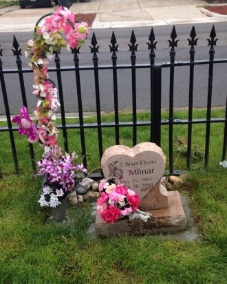Bryel D Mlinar gravesite