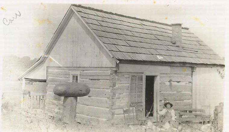 A Carr Log Cabin in Lawrence Co, Indiana