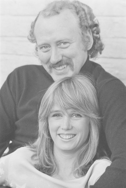 Nicol Williamson and Jill Townsend