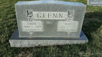 Mae and Cecil Glenn Gravesite